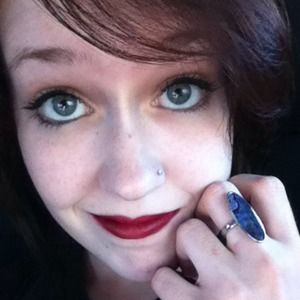 Meet your Posher, Crystal